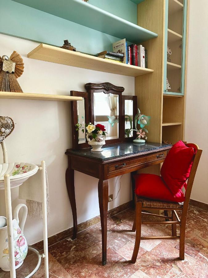 La Casa Dei Due Aranci Villa Albisola Superiore Exteriör bild